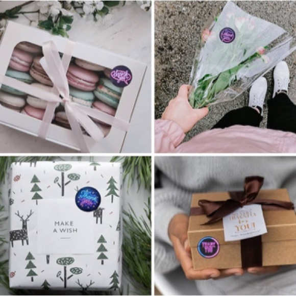 Thank You Sticker Labels 500 labels on roll. Fireworks design 1.5”x1.5” NWT - Picture 4 of 4